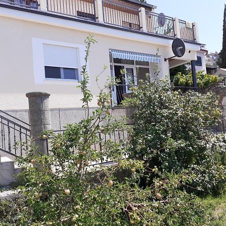 Apartman Helena Zengg Kültér fotó