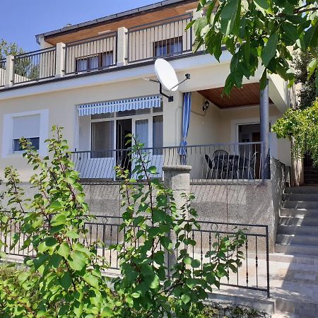 Apartman Helena Zengg Kültér fotó