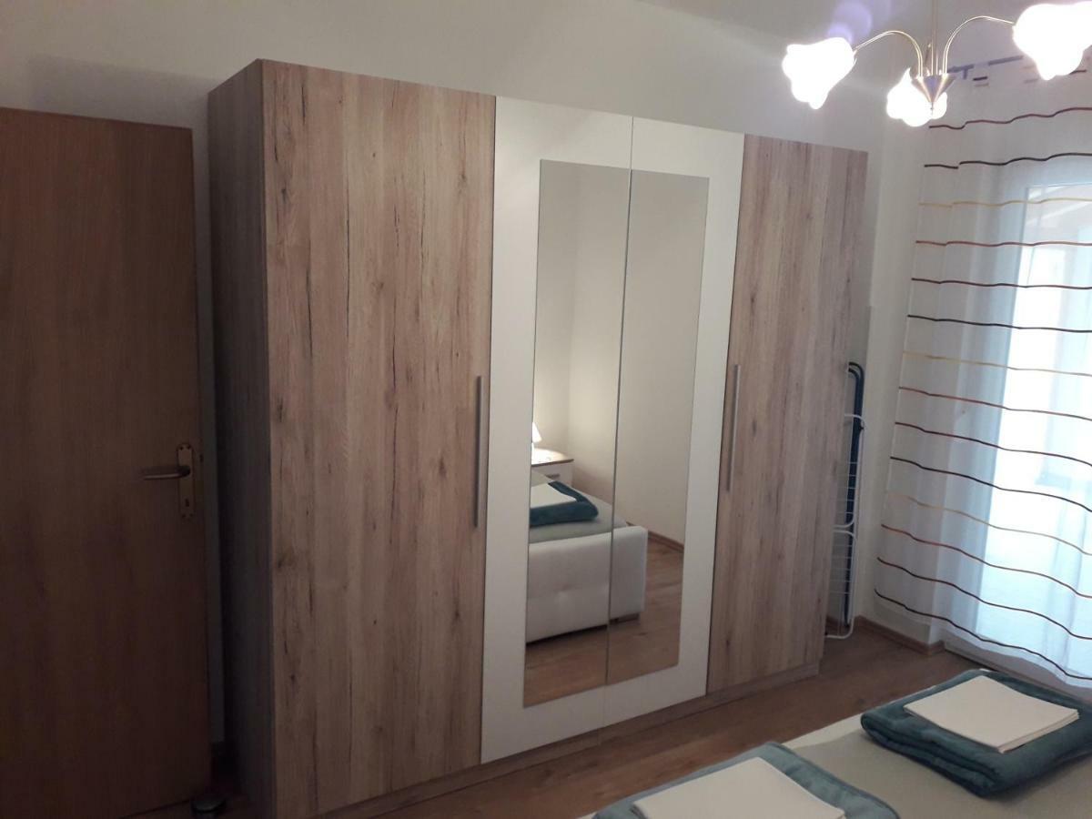 Apartman Helena Zengg Kültér fotó